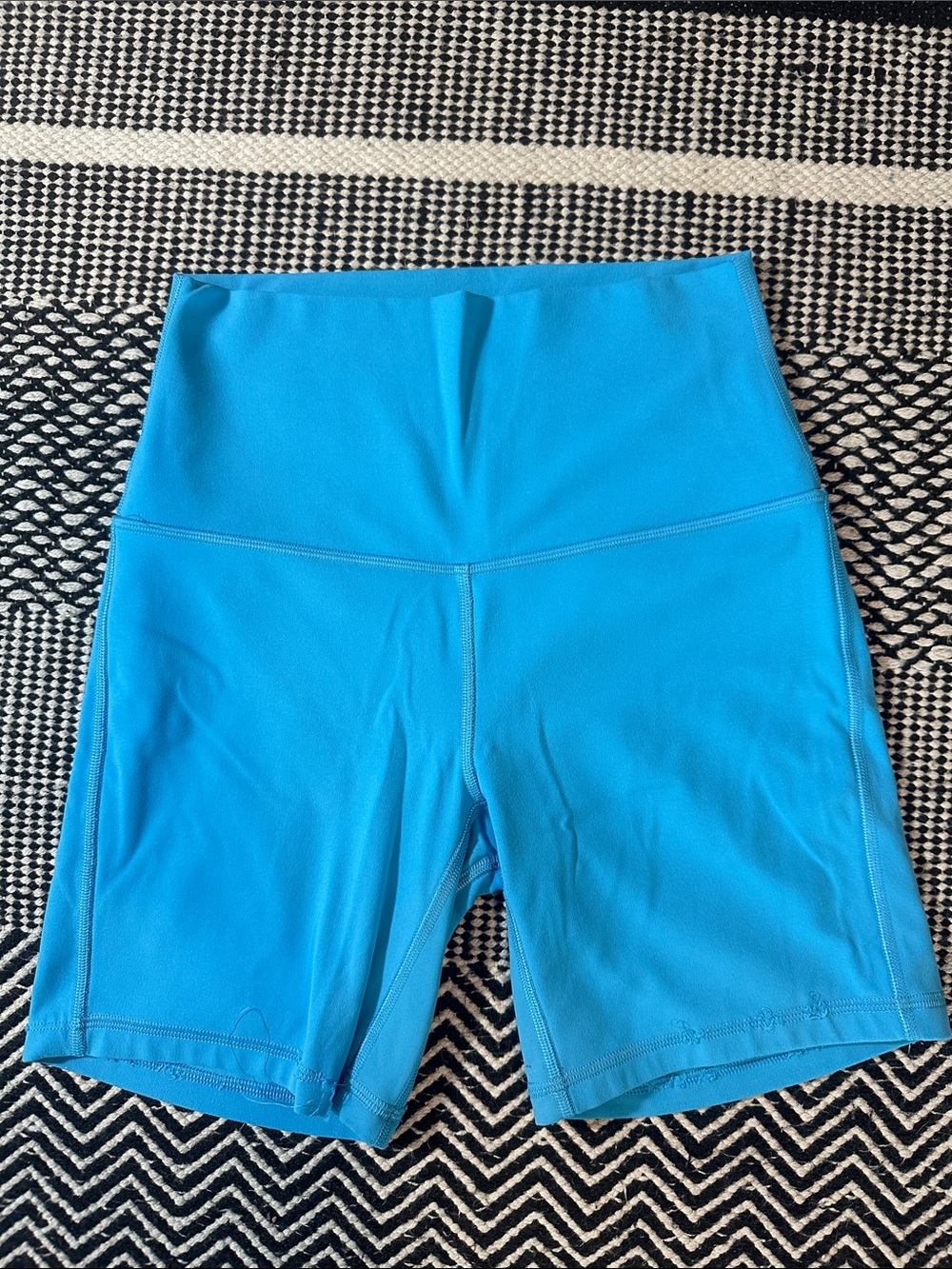 Lululemon Align Short 6” - Blue Double-lined